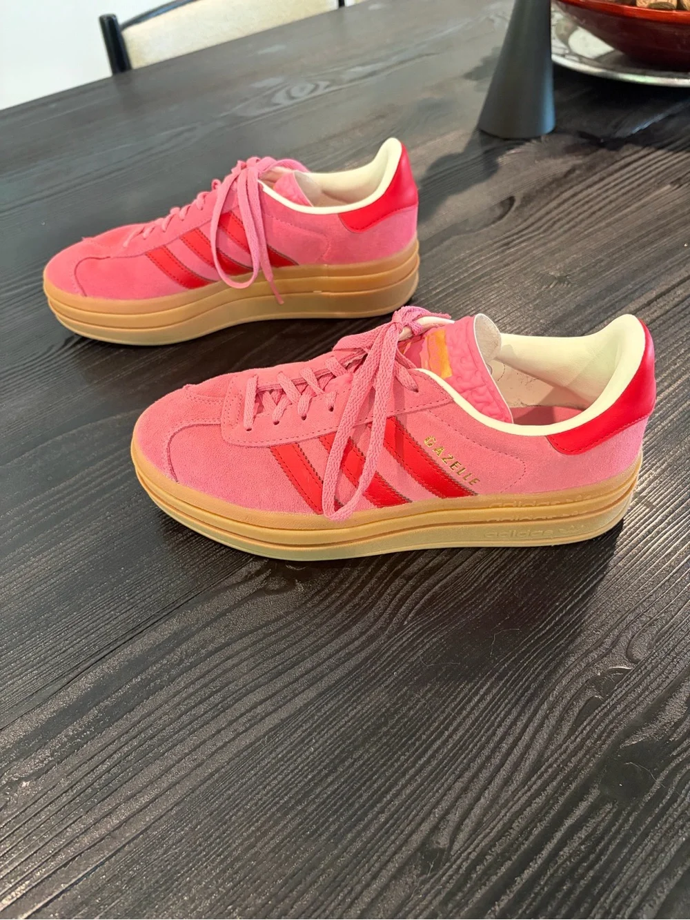 adidas Women’s Pink Suede Platform Sneakers with Gum Sole - Picture 6 of 8